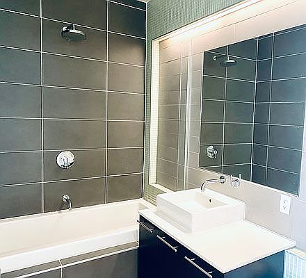 4th image of 165 N 10th St APT 4B