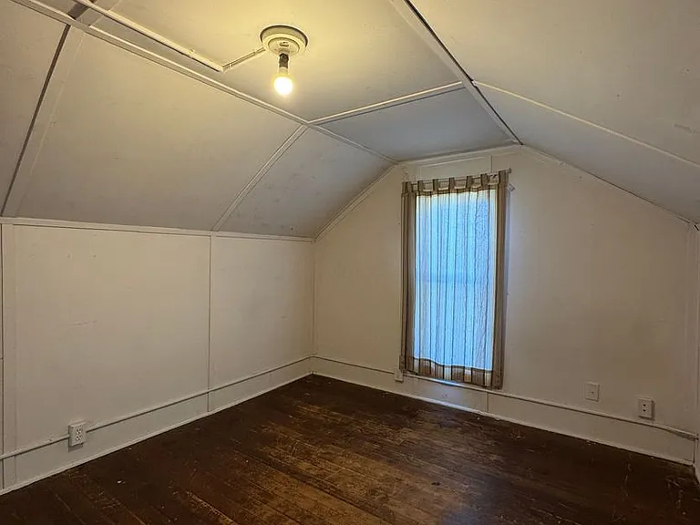 509 N Cle Elum St — Photo 12