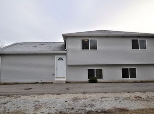 302 Reverend Walton Dr, Lockport, IL 60441
