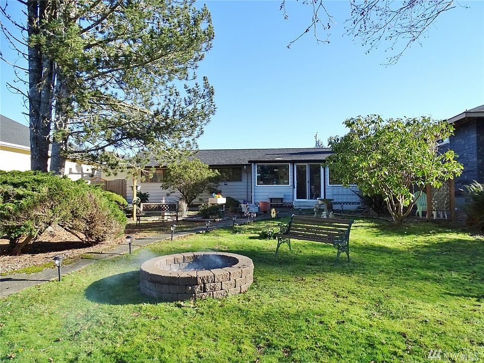 1st image of 473 Bass Ave NE