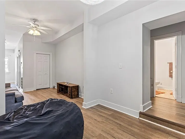 2105 E Broad St #A — Photo 5
