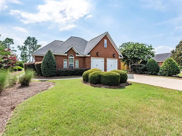 241 Stonegate Ln, Albany, GA 31721