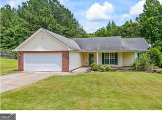 560 Pin Oak Dr, Bethlehem, GA 30620