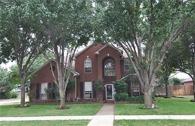 1st image of 1514 Creekview Dr