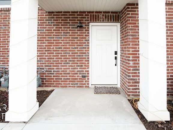 3rd image of 4219 W Kodachrome Ln #475
