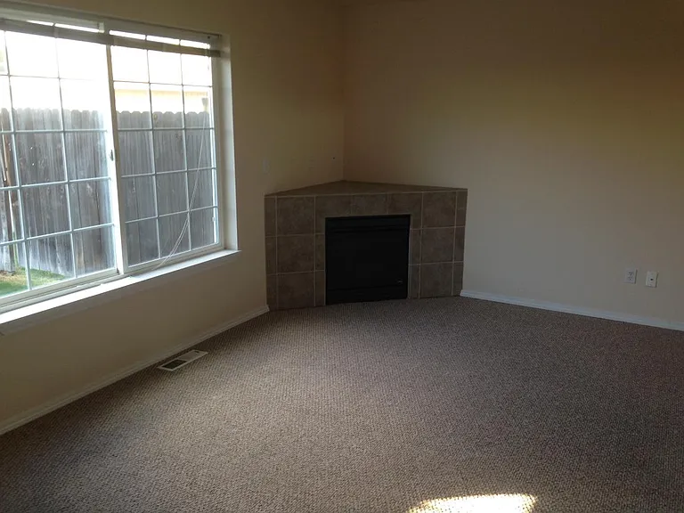 4223 Nola Loop Rd #B — Photo 3