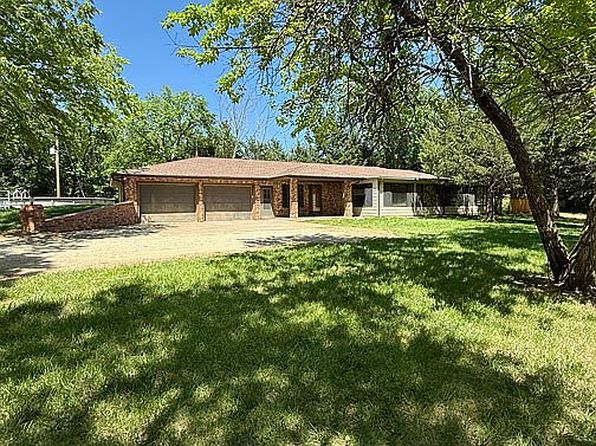 1757 Robb Ln