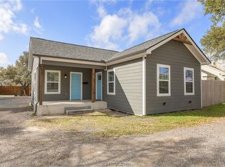 1557 E Wm J Bryan Pkwy, Bryan, TX 77803