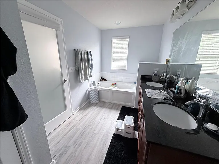 1807 Grand Rue Dr — Photo 11