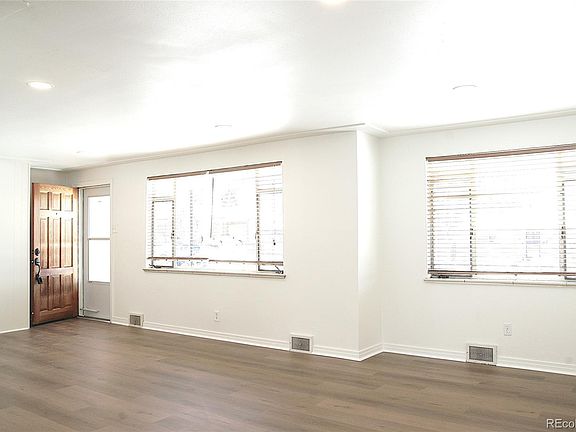 5th image of 1373 S Wyandot Street