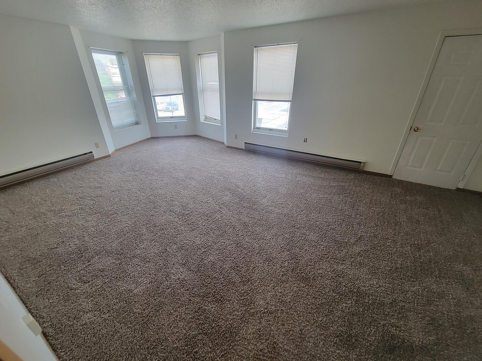 600 King St APT 3, La Crosse, WI 54601 Zillow