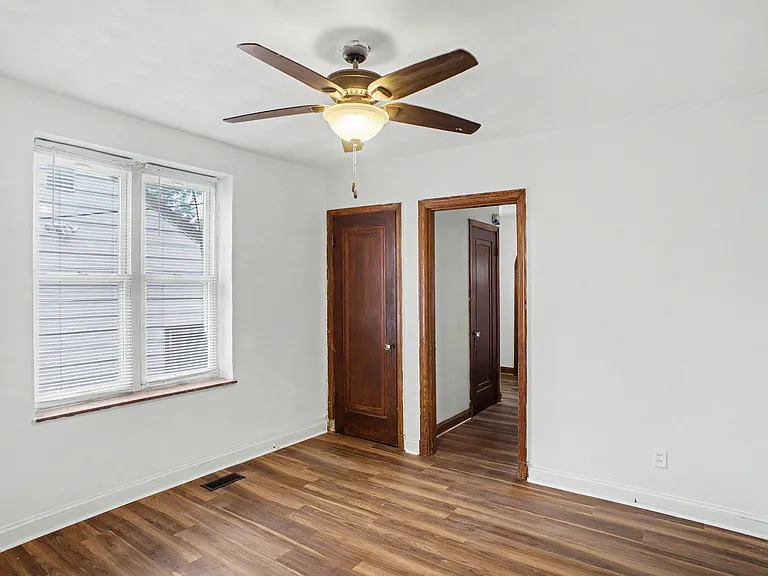 7205 Emma Ave — Photo 11
