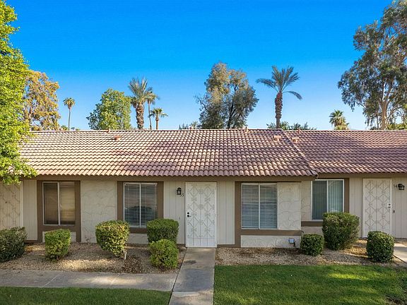 2nd image of 82075 Country Club Dr Unit 55