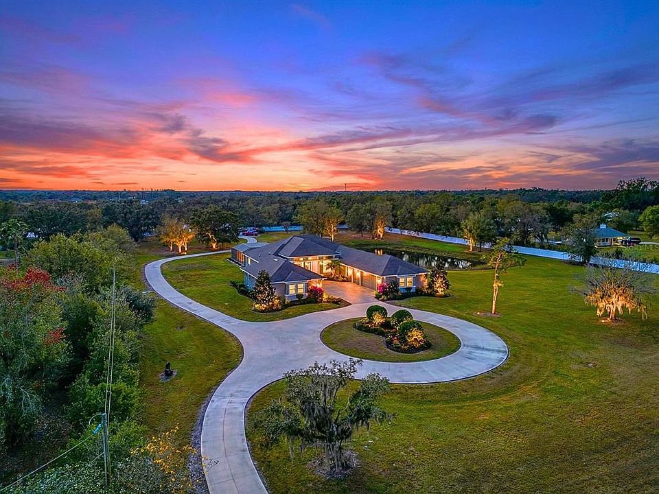 1st image of 28154 Gopher Hill Rd