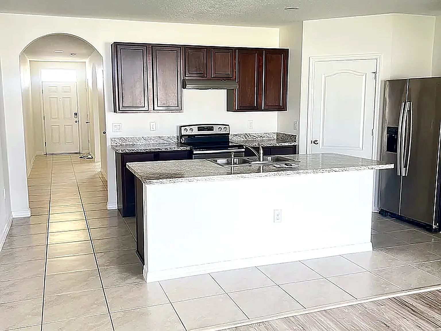 397 Corso Loop - 1 — Photo 2