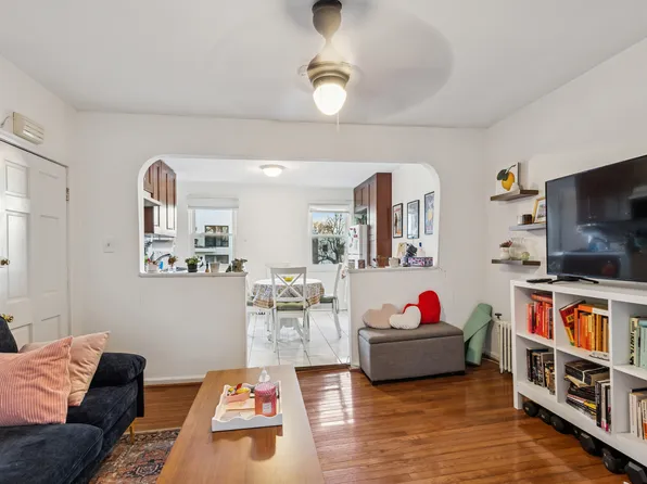 186 12th Street image 1 of 6