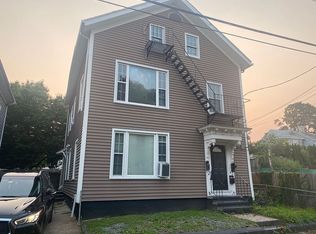 61 Cleveland St, Pawtucket, RI 02860