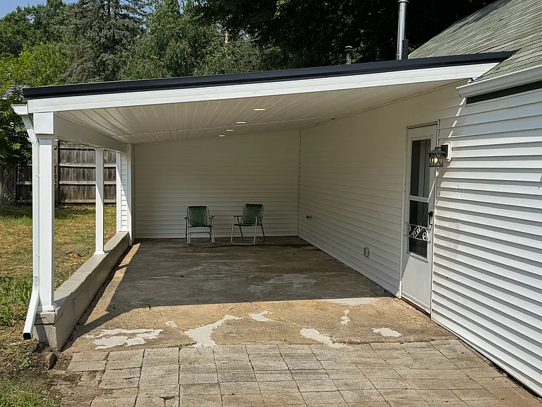 437 Genoa Ave NW — Photo 19