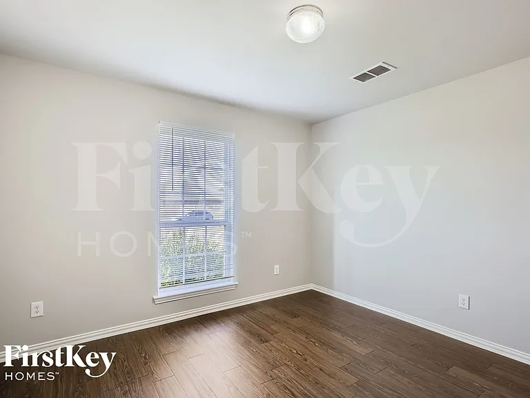 278 Meadowcrest Dr — Photo 21