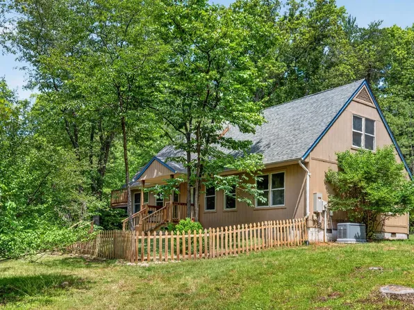 359 Liberty Ln, Buckingham, VA 23921