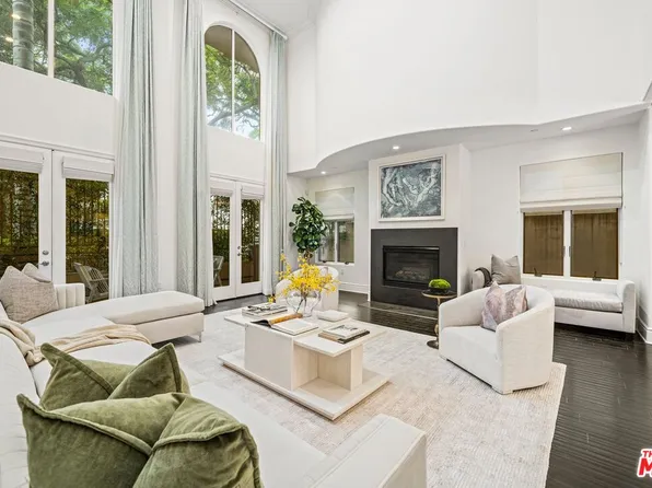 1544 Camden Ave APT 101, Los Angeles, CA 90025
