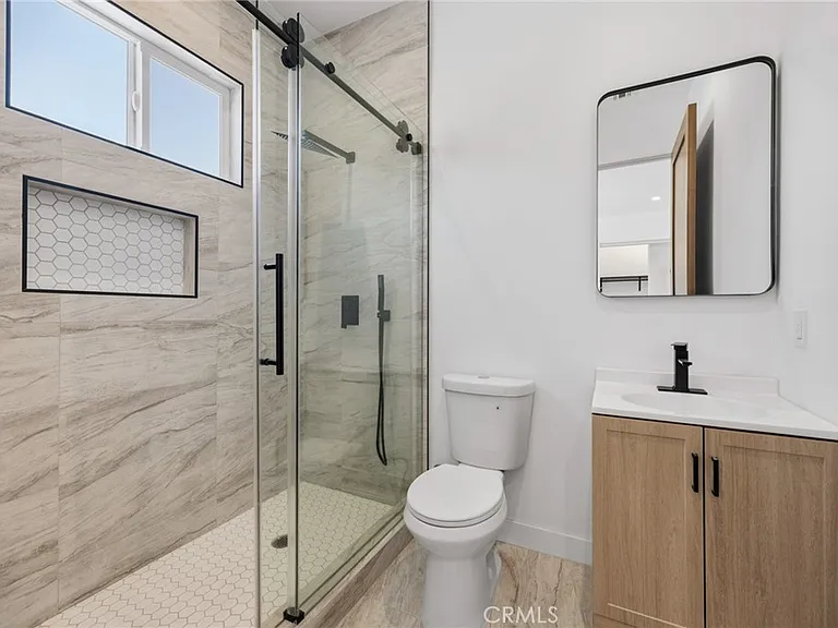 7649 Melvin Ave — Photo 13