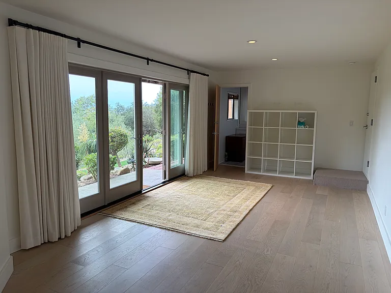720 Alston Rd — Photo 5