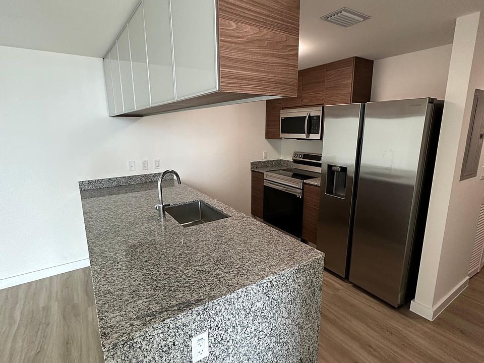 1st image of 137 NE 25th St #B3