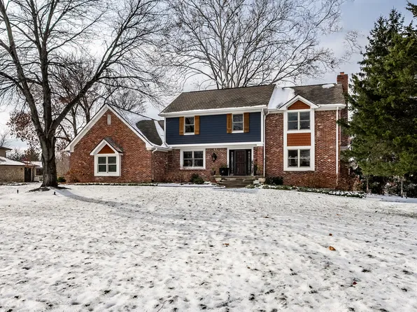 15222 Shoreway East Ct, Carmel, IN 46032