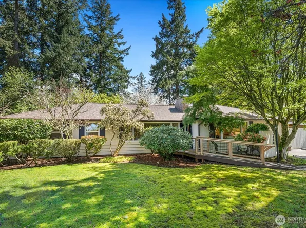 14350 22nd Avenue SW, Burien, WA 98166