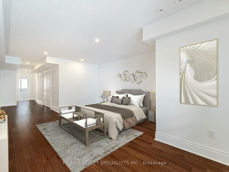 8C Clairtrell Rd — Photo 17