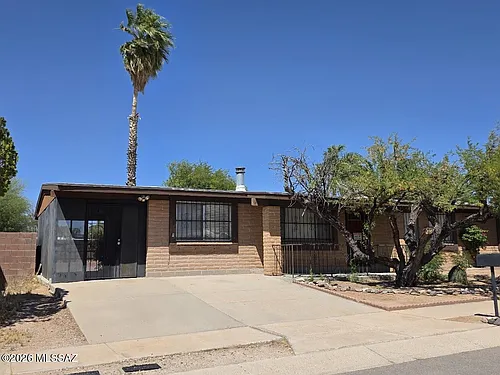 2356 W Ian Pl Photo 1