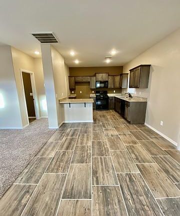 5th image of 556 Sunset Valley Ave #1