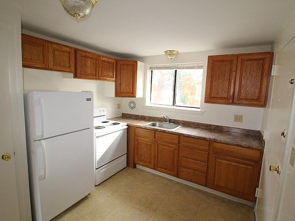 5th image of 20A Henderson Dr #6