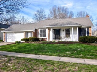 1747 Tralee Ln, Ballwin, MO 63021