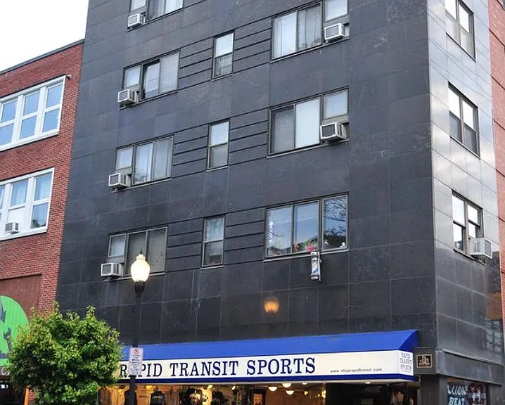111 S Allen St — Photo 2