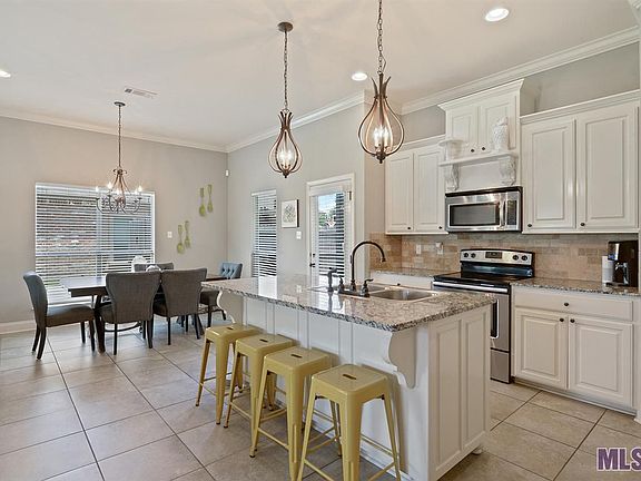 5th image of 10765 Fenway Ln