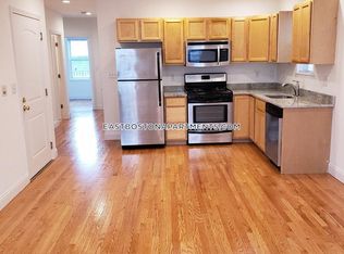 191 Lexington St #3, Boston, MA 02128