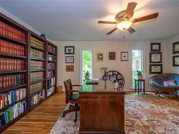 5th image of 1235 Lomeda Ln