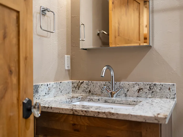 1128 N Grant St #100 — Photo 19