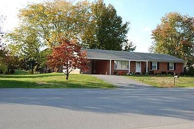 1st image of 13542 Paradise Dr