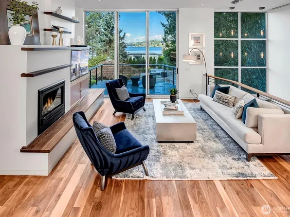 9204 SE 33rd Place, Mercer Island, WA 98040