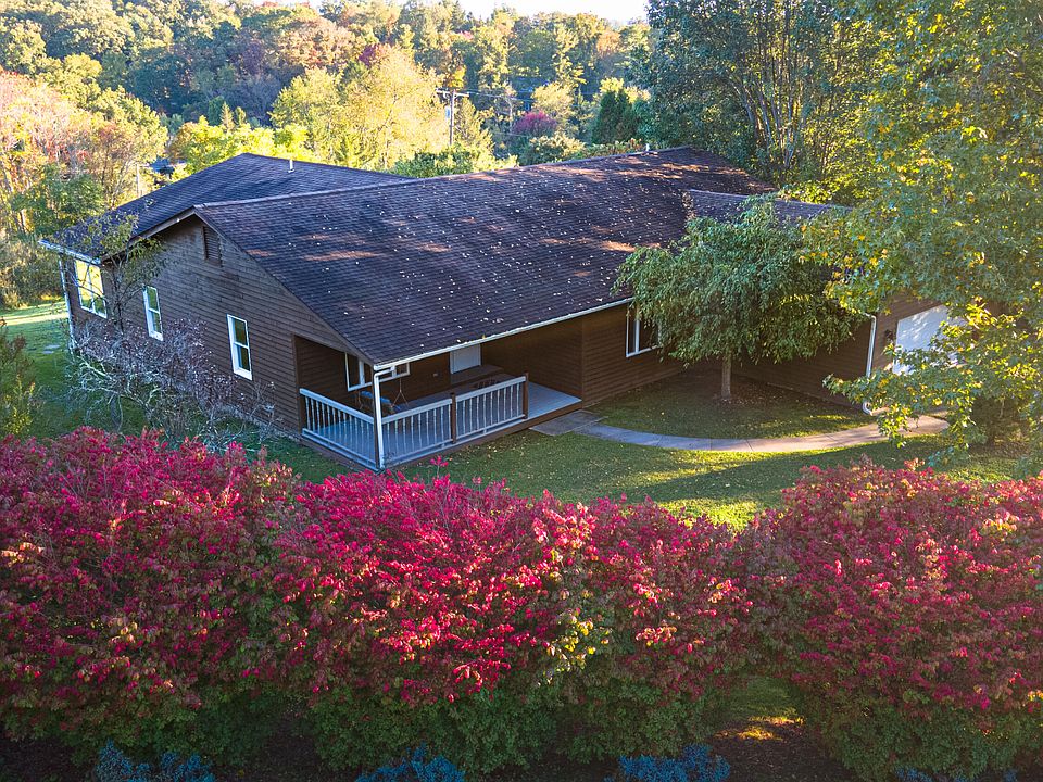 140 Wiley Dr, Lewisburg, WV 24901 Zillow