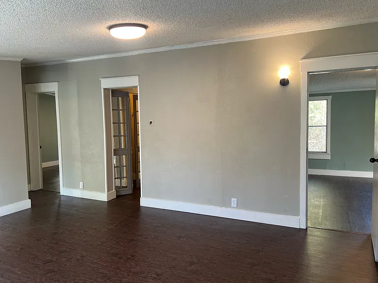 616 Section Line St — Photo 9