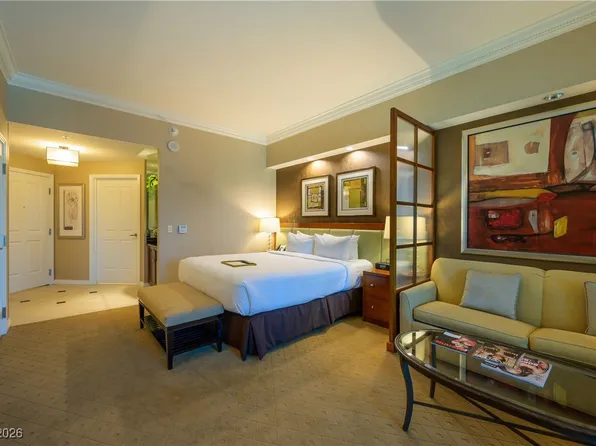 145 E Harmon Ave #2011, Las Vegas, NV 89109