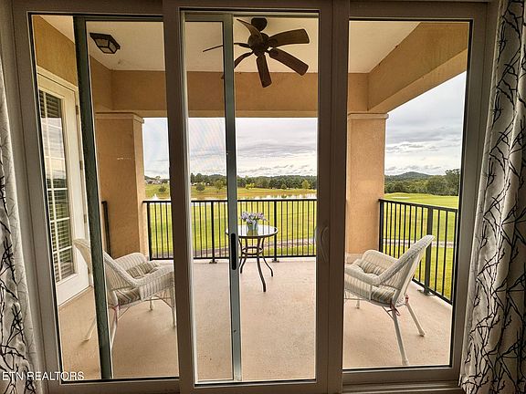 5th image of 535 Rarity Bay Pkwy #304D