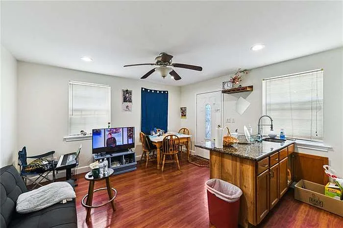 6202 Wainwright Dr — Photo 3