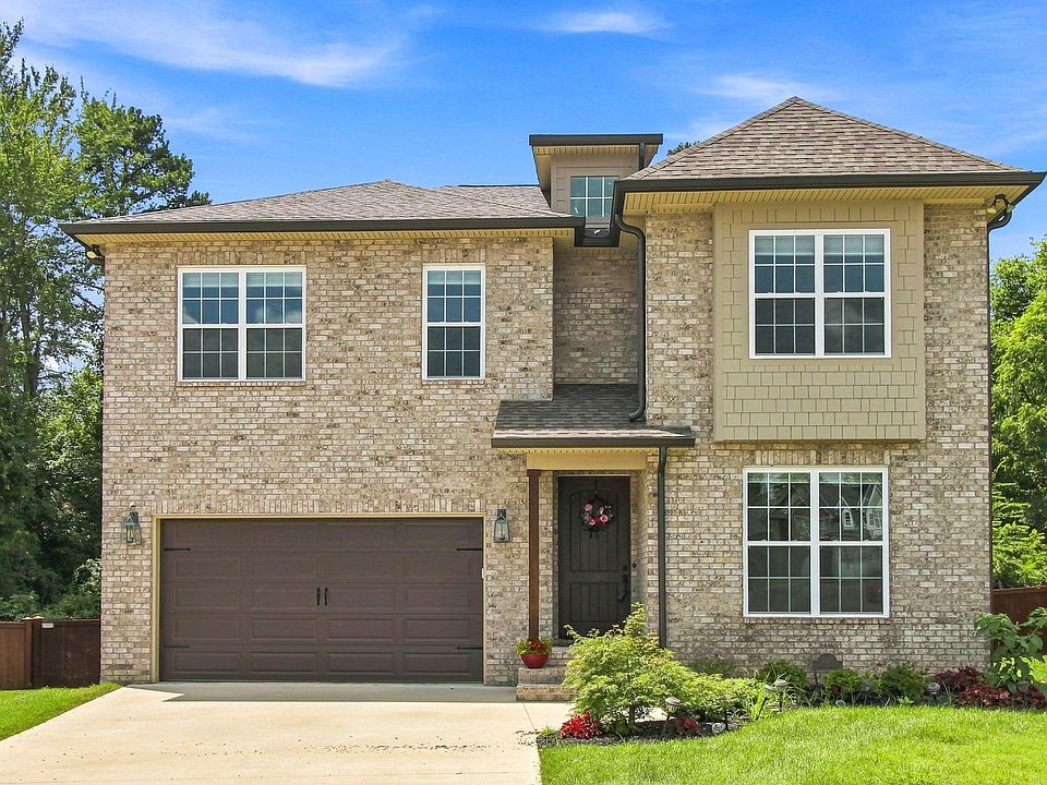 1st image of 7913 Yellow Jasmine Ln