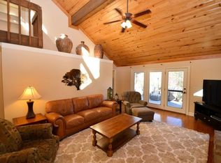 2001 Country Squire Rd, Auburn, AL 36830