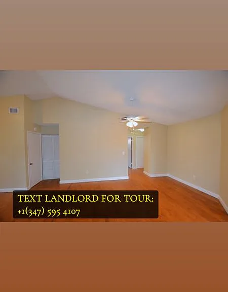 1372 SW 151st Way — Photo 2